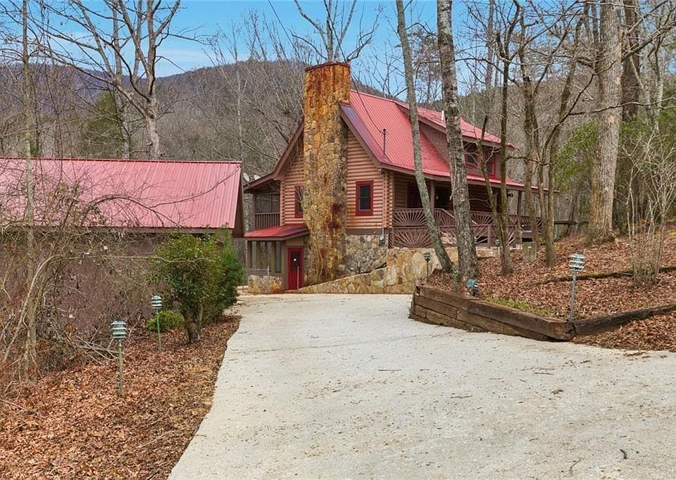 1st image of 61 Bear Ridge Rd