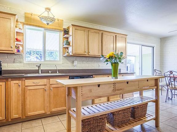 3rd image of 5974 N Antillon Pl