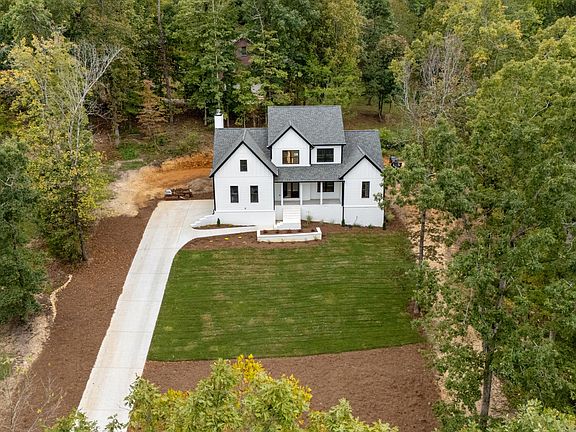 5th image of 7608 Watercrest Dr