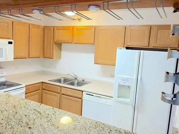 5th image of 345 N La Salle Dr APT 1909