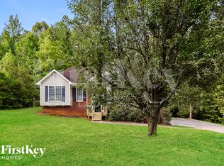 268 Yellowstone Dr, Powder Springs, GA 30127