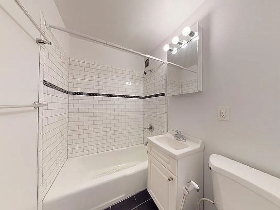 5th image of 251 W 26th St APT 4C