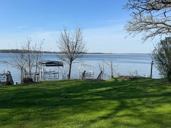 4302 Jordan Dr, Mc Farland, WI 53558