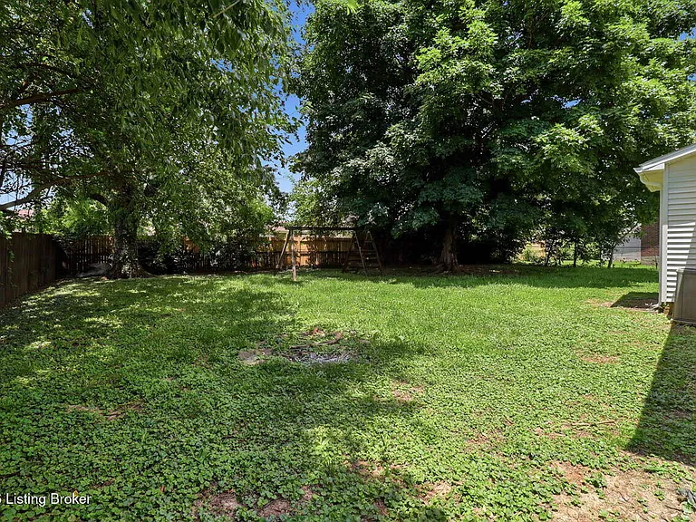 111 Evergreen Ct — Photo 22
