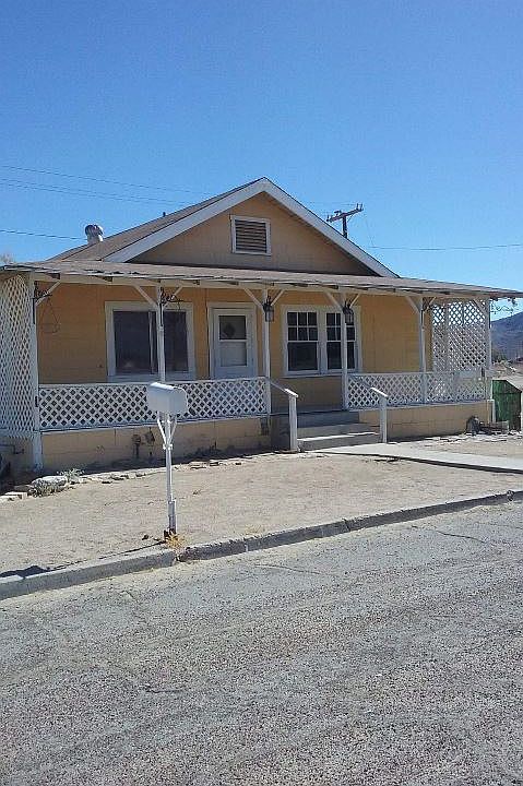2nd image of 13035 Alameda St