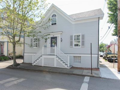 26 3rd St, Newport, RI, 02840