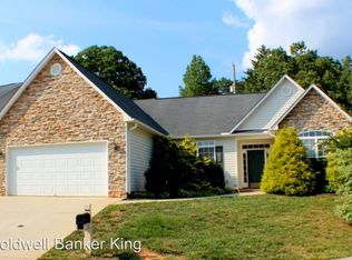 46 Summer Meadow Rd, Arden, NC 28704