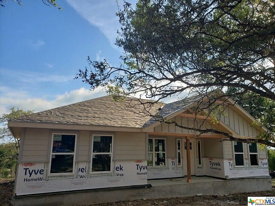 1st image of 491 Deer Meadows Dr