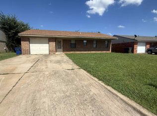1611 Fieldstone Ln, Tecumseh, OK 74873