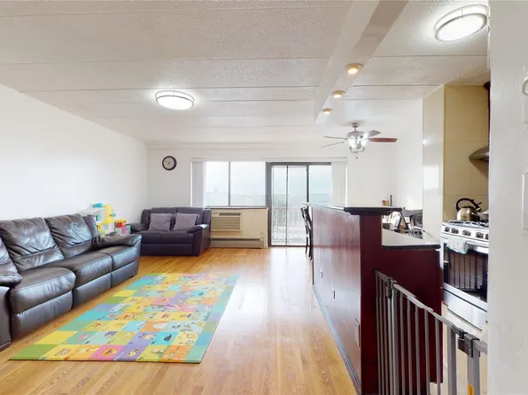 9229 Queens Boulevard #7H + P116, Rego Park, NY 11374