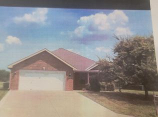1707 NW Broadway St, Grain Valley, MO 64029