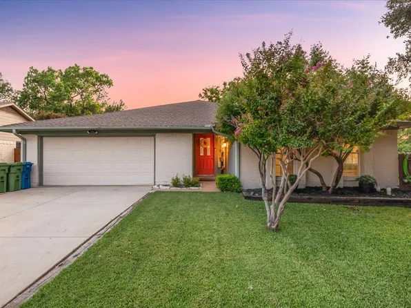 2504 Via Avenida, Carrollton, TX 75006