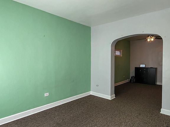 2nd image of 2728 N Magnolia Ave #2