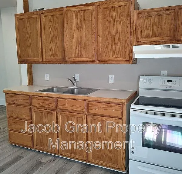 66 N Stout Ave #2 — Photo 14