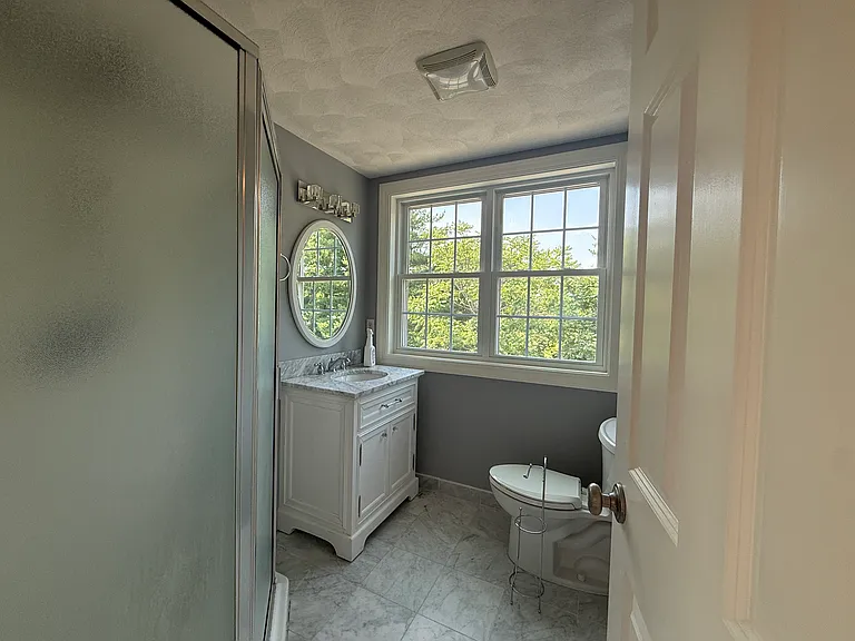 5273 Washington St #I — Photo 4