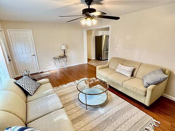 5th image of 24322 Canal Dr
