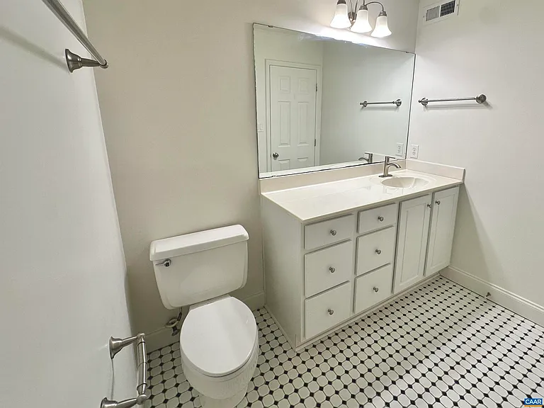 104 Turtle Creek Rd #9 — Photo 12