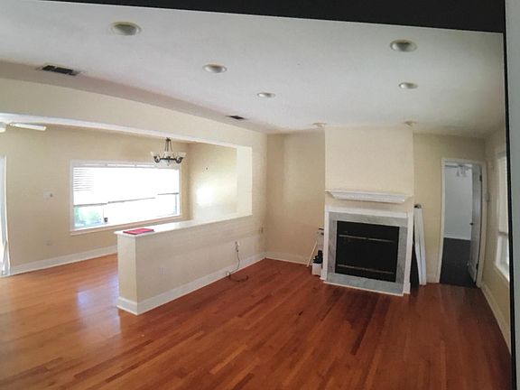 5th image of 706 Monticello Dr #A