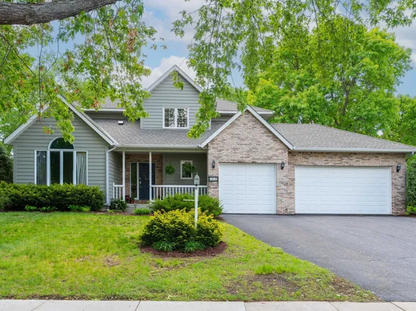 1212 Mill Creek Cir, Saint Cloud, MN 56303