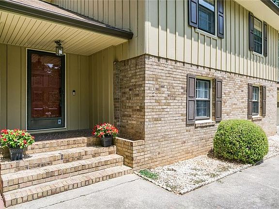 2nd image of 4078 Brockett Creek Dr