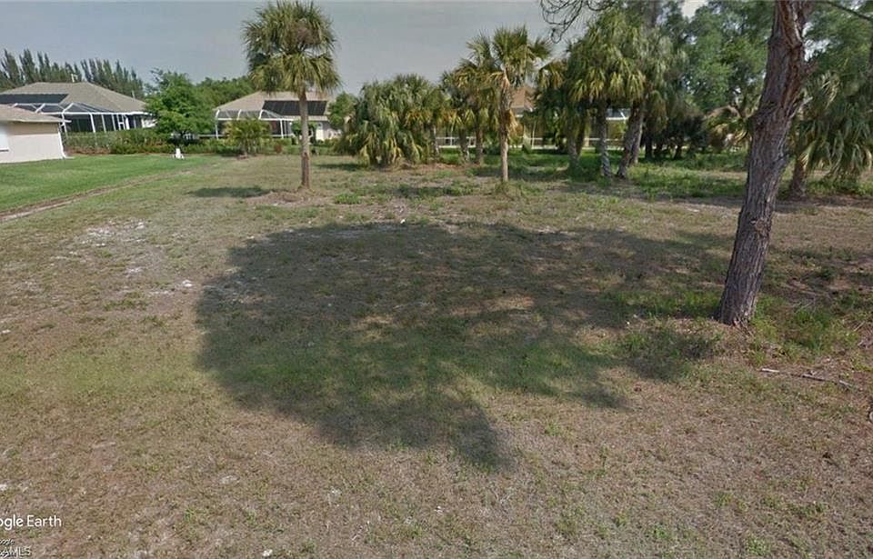2nd image of 2925 NW 18th Ter