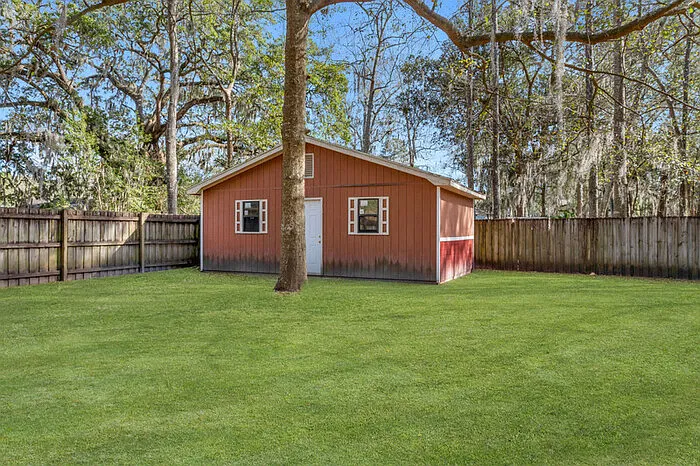 207 Whittington Dr — Photo 14
