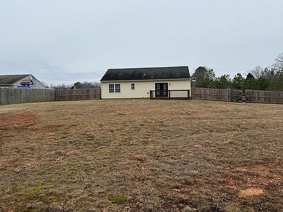 3rd image of 265 Samson Way