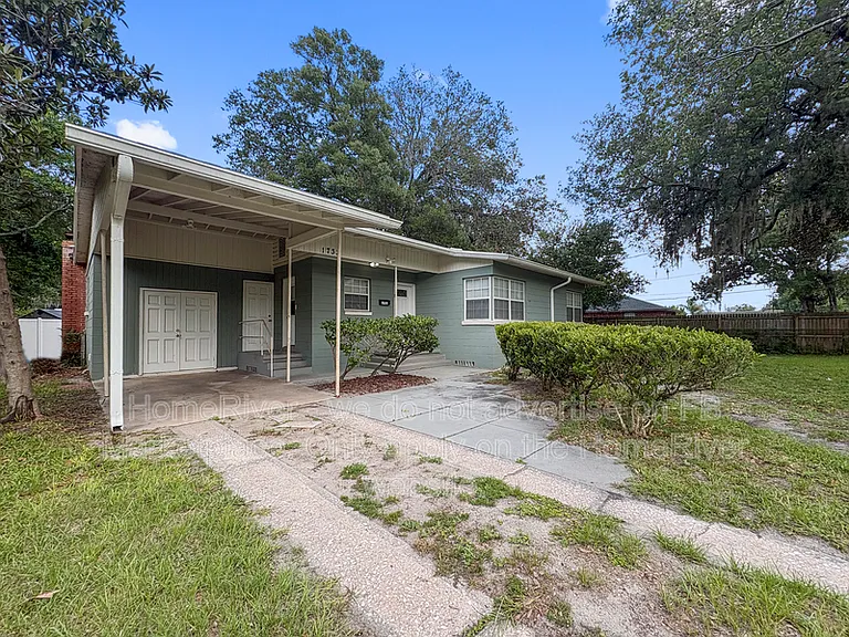 1733 Paine Ave — Photo 1