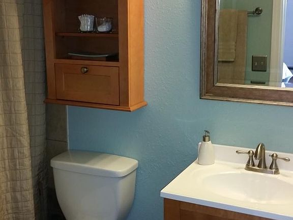 Master bathroom.