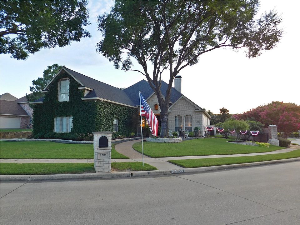 1st image of 1501 Oakhollow Dr