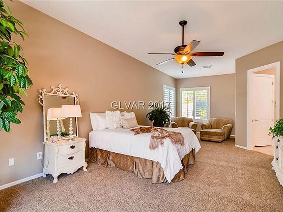 5th image of 2293 Shorewood Hills Ave