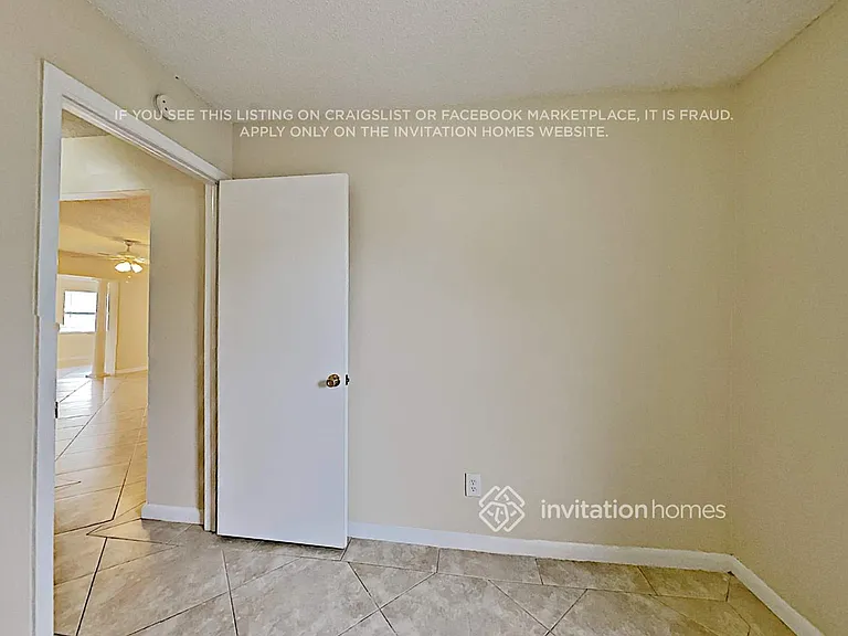 9006 Dixiana Villa Cir — Photo 14