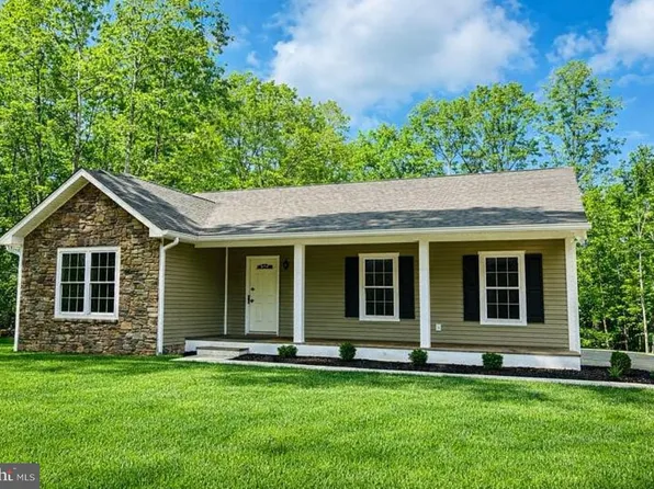 10514 Hart Ct, Culpeper, VA 22701