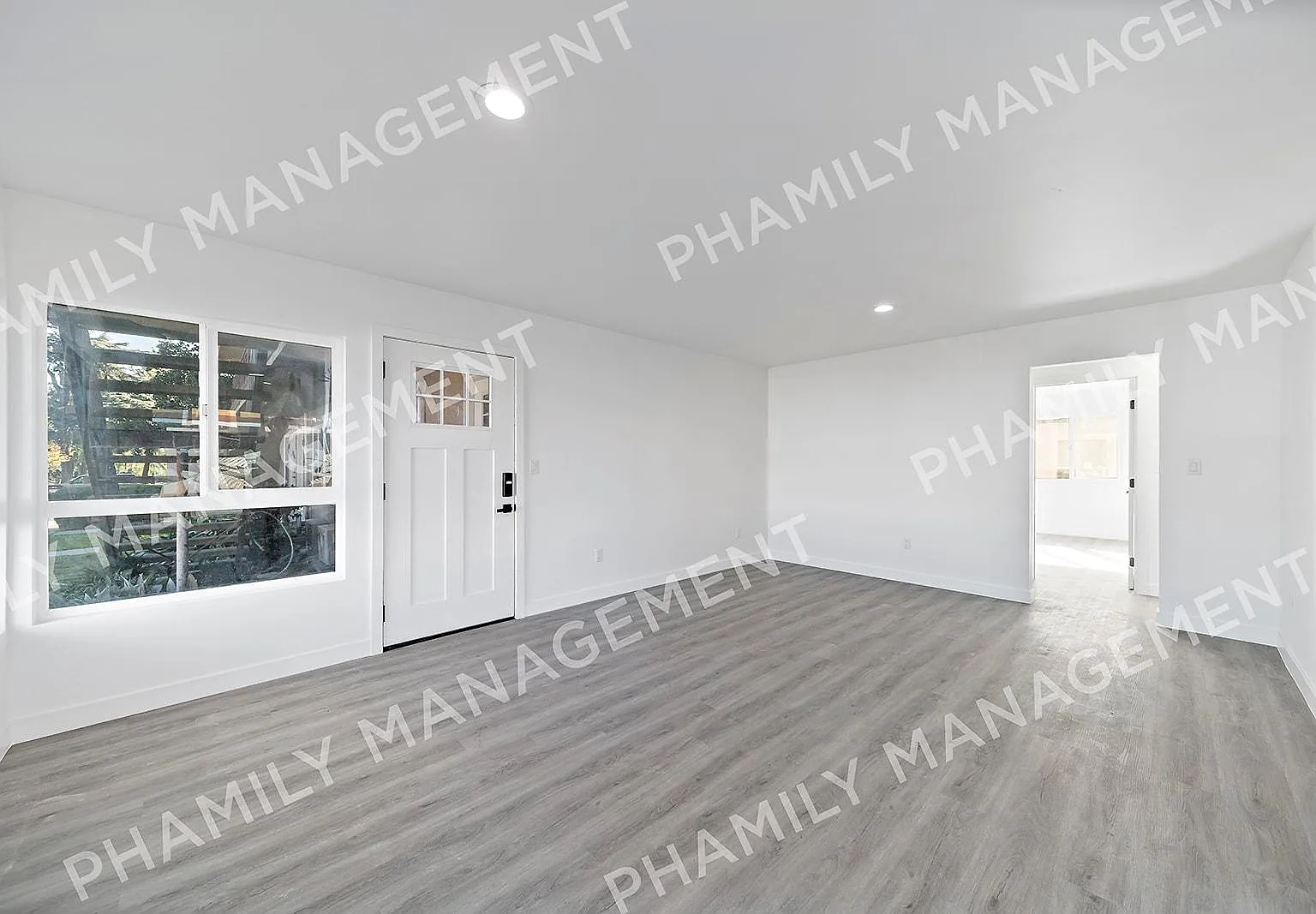 2 bed, 780 sqft, $2,595 — Photo 2