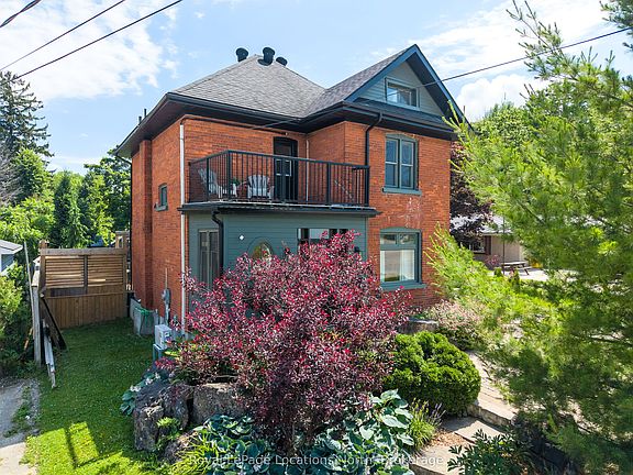 2nd image of 151 Nelson St W