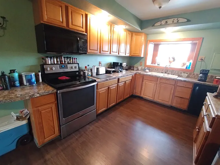 1680 E Alder St #2 — Photo 5