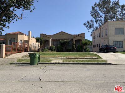 1826 W 73rd St, Los Angeles, CA 90047 | MLS #23-291799 | Zillow