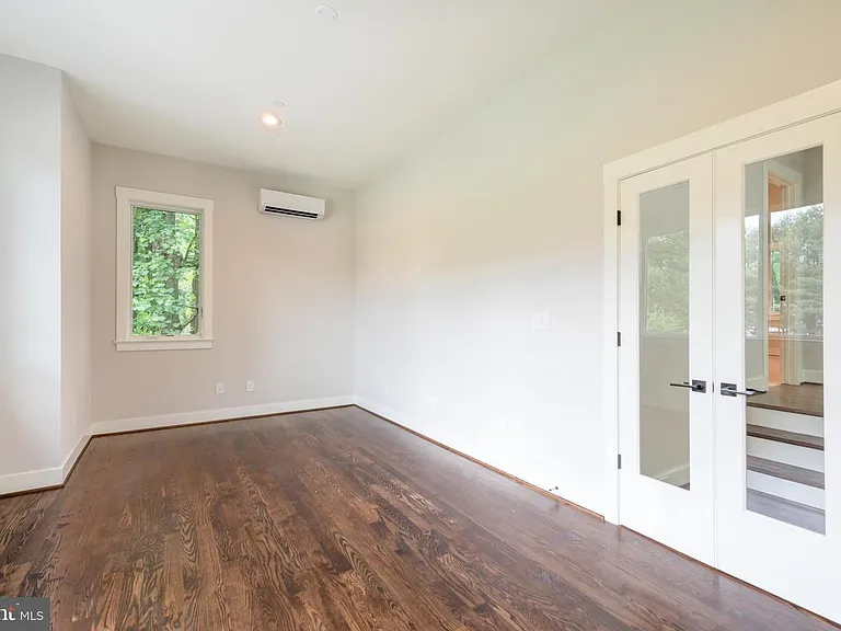 224 Percheron Ct — Photo 11