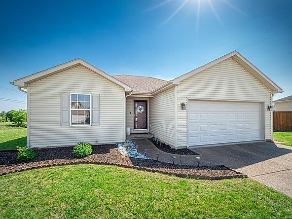 2nd image of 4717 Erinwood Ct