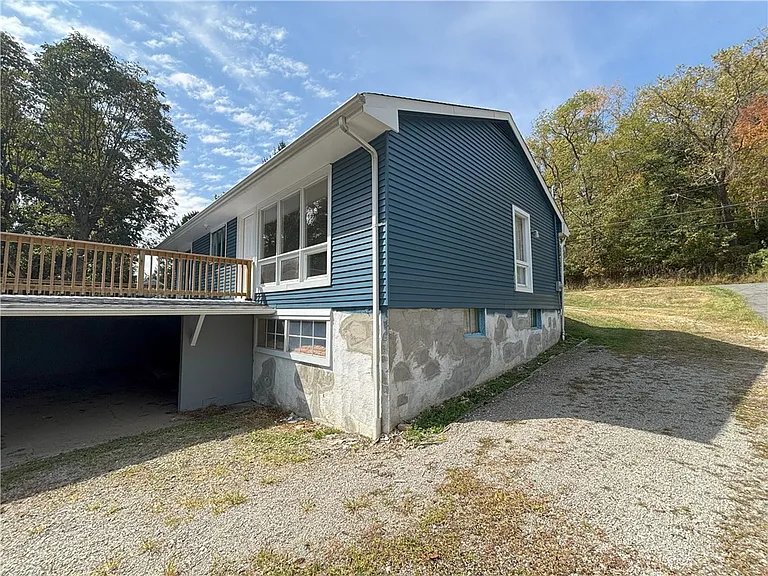 3395 Logan Ferry Rd — Photo 7