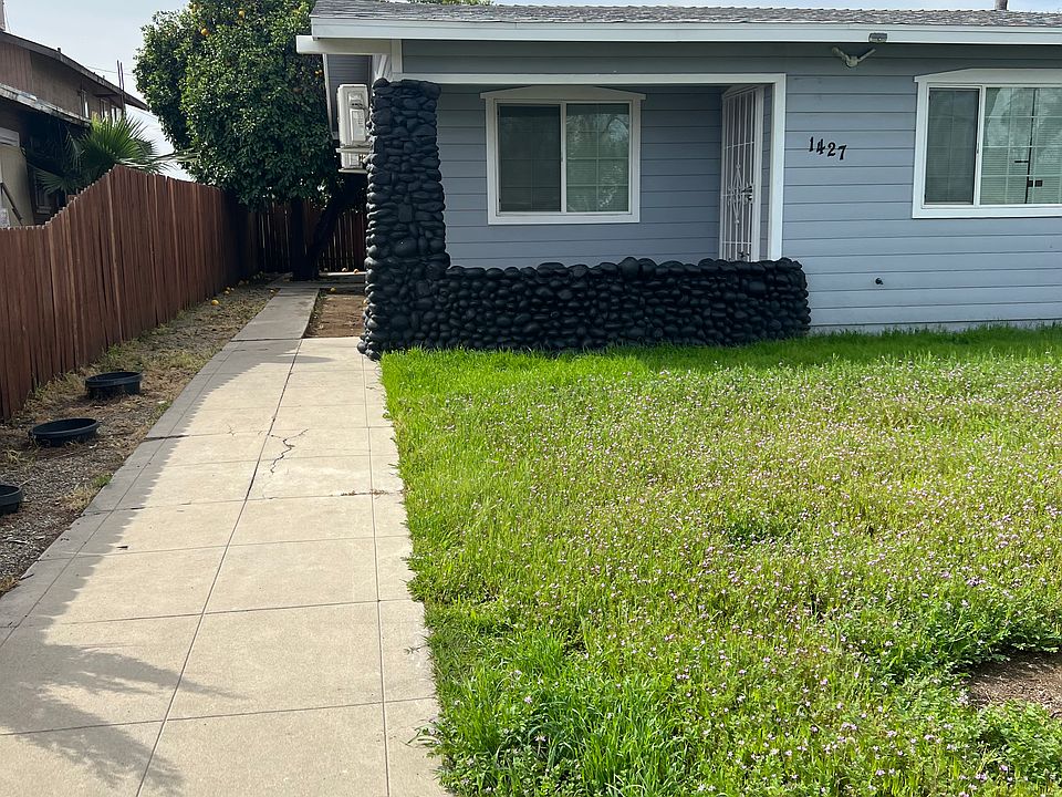1st image of 1427 E 18th St