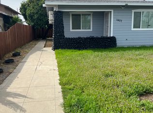 1427 E 18th St, Bakersfield, CA 93305