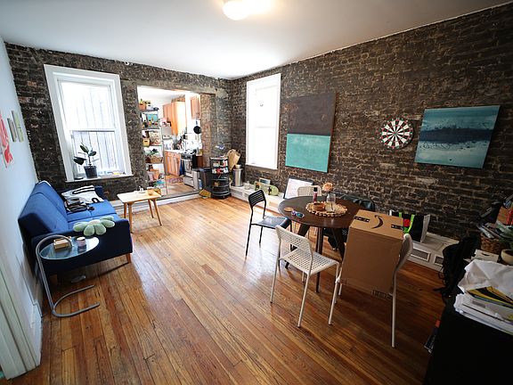 5th image of 138 Manhattan Ave APT 2E