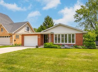 805 N Delphia Ave, Park Ridge, IL 60068