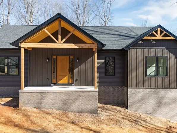 179 Woodhaven Ct, Madison Heights, VA 24572