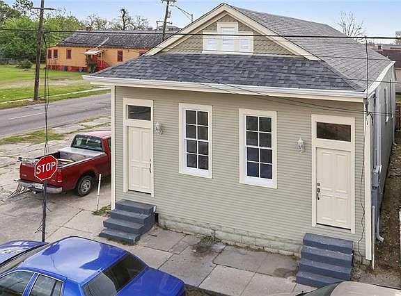 2nd image of 1539 Clouet Street