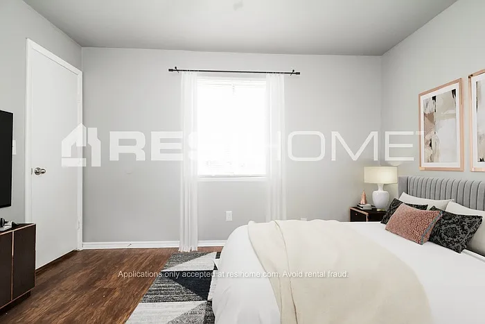 405 Lotus Ave — Photo 7