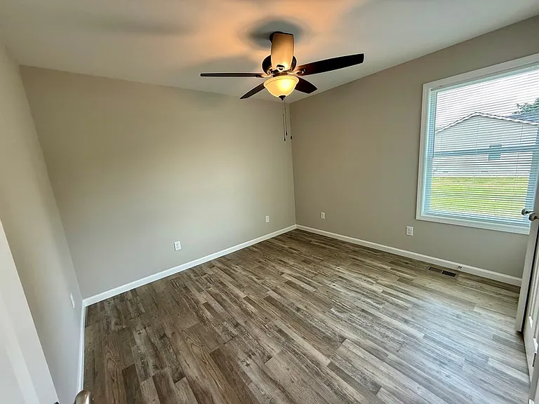 949 Indian Hills Rd #949 — Photo 28