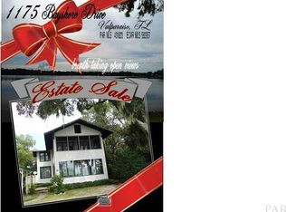 1175 N Bayshore Dr, Valparaiso, FL 32580
