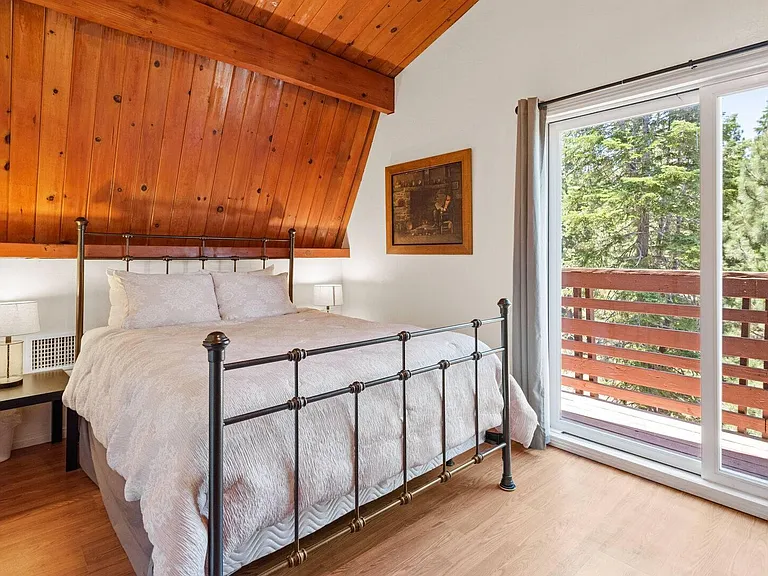 Mendocino Dr — Photo 10